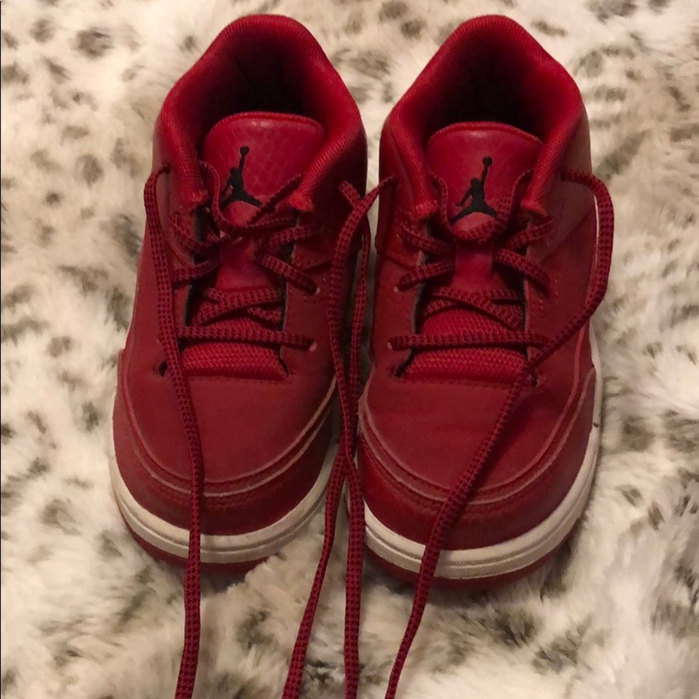 Boys size 9c Nike shoes